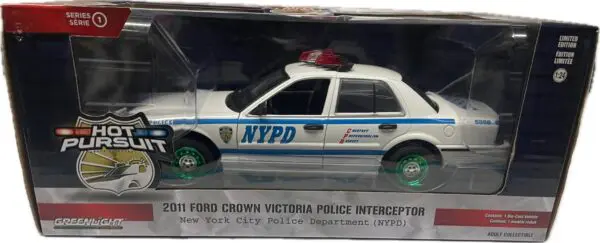 1/24 2011 Crown Victoria Police Interceptor NYPD