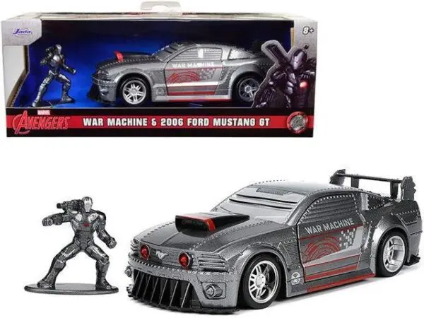 1/43 War Machine & 2006 Ford Mustang GT