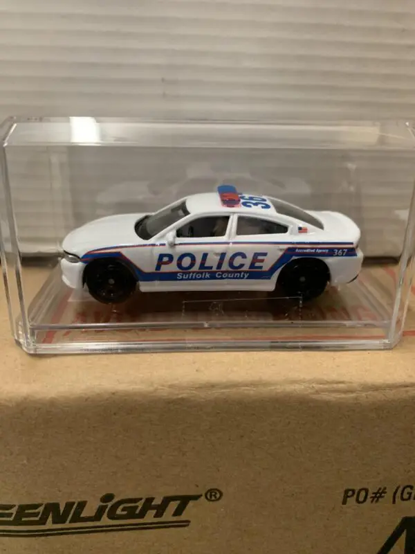 1/64 kitbash SCPD Charger