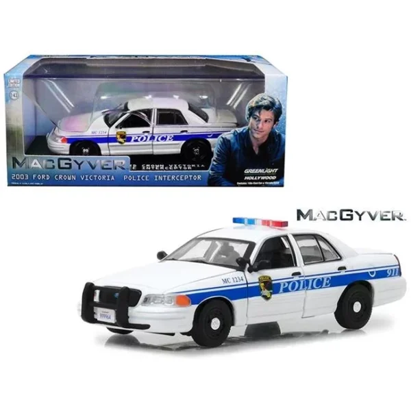 1/43 MacGyver 2003 Ford Crown Victoria Police Interceptor